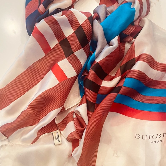 Burberry Accessories - Burberry Scarf Stripes And Check Pattern Variation Of The Iconic Burberry Check